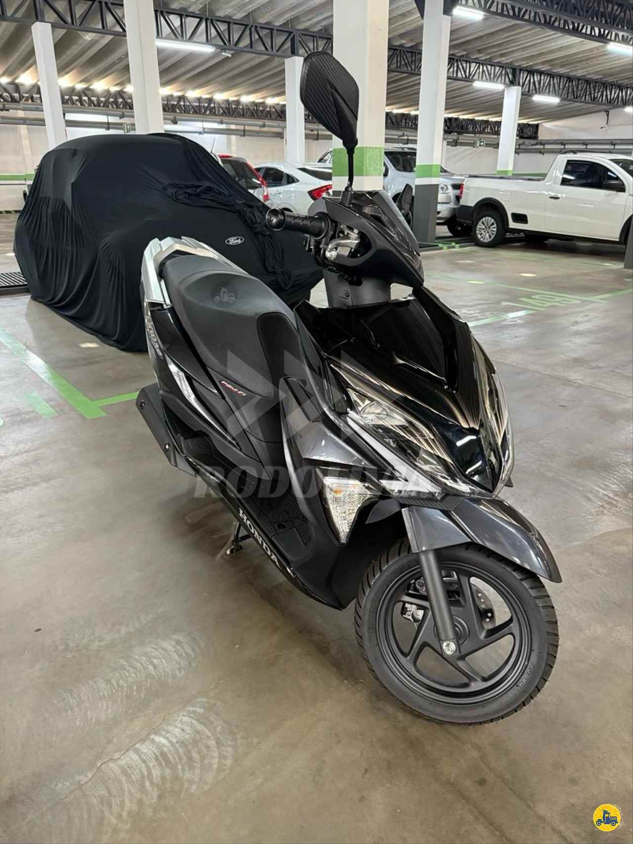MOTO HONDA PCX Rodolivia Implementos Rodoviários MARIALVA PARANÁ PR